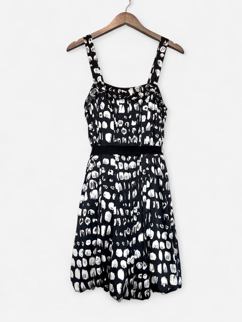 Black and White Pufflum Bottom Sundress